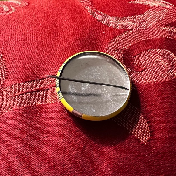 (2) Vintage lapel pins “Thank You for not smoking” - Picture 6 of 7